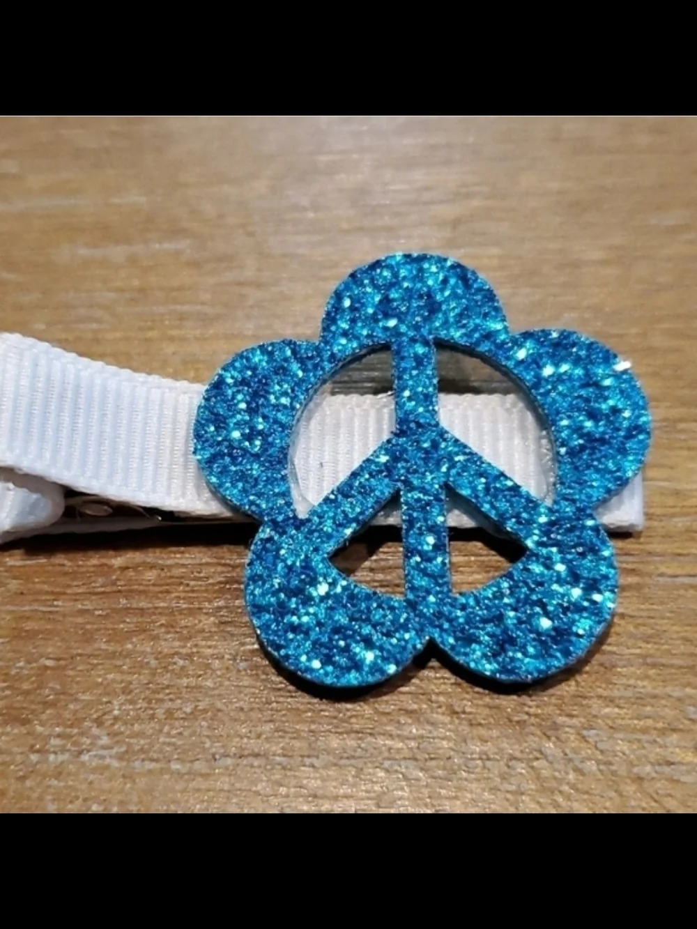 Shimmy Shimmy Inc Glitter Peace Sign Hair Clips Set of 6 Girls NWT